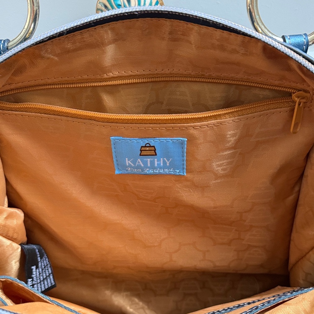 Kathy Van Zeeland Navy Blue Shoulder Bag - Picture 9 of 15
